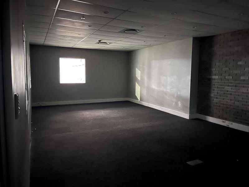 To Let Commercial Property for Rent in Montague Gardens Western Cape
